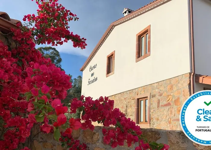 Casas No Terreiro