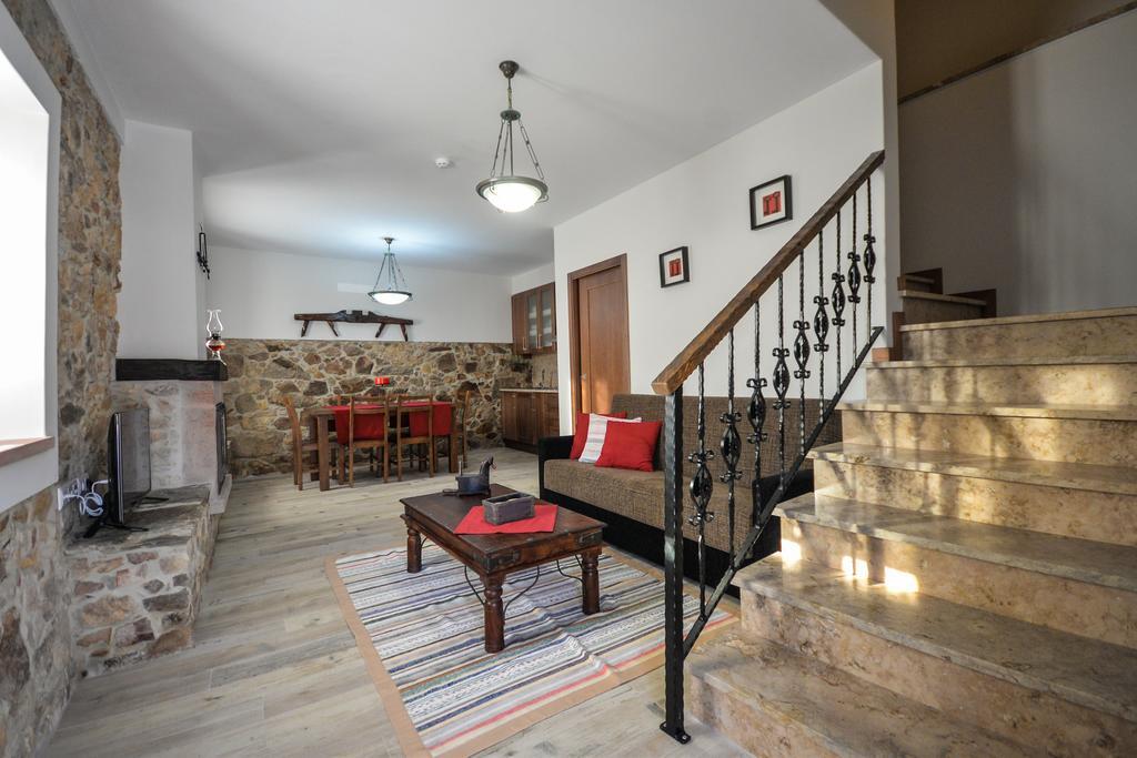 Casas No Terreiro Penacova