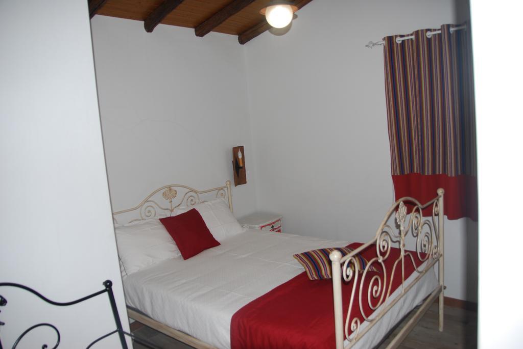 Casas No Terreiro Landhuis Penacova